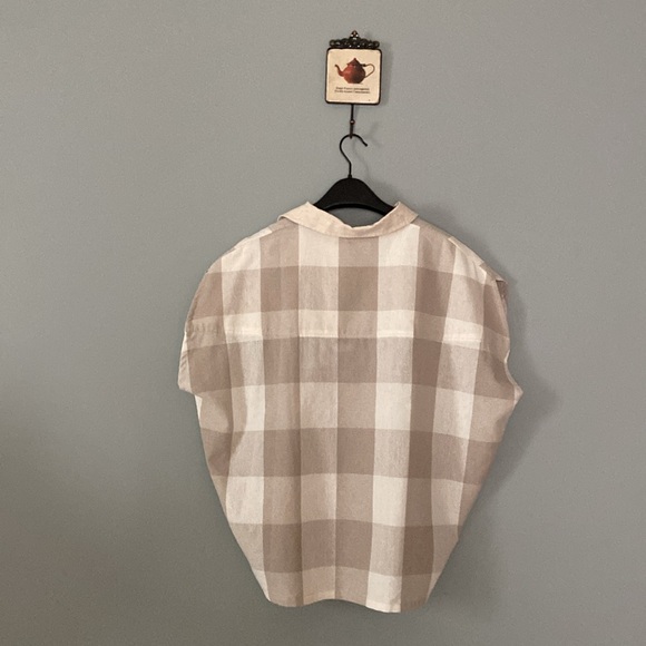 Moss Club Oversized Ball Style Cap Sleeves Checked Linen Shirt - Picture 2 of 5